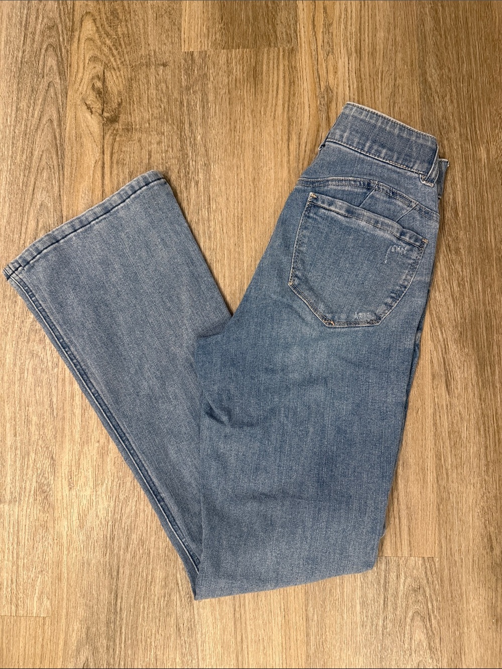 Democracy Women's Light Blue Flare Jeans